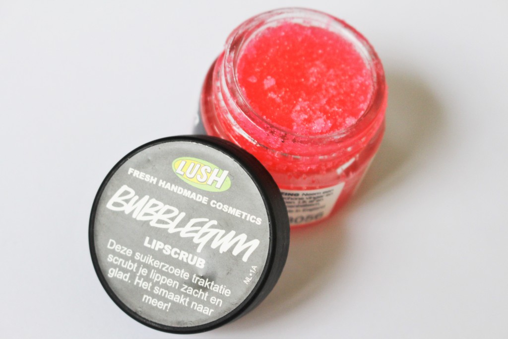 Lush bubblegum lipscrub