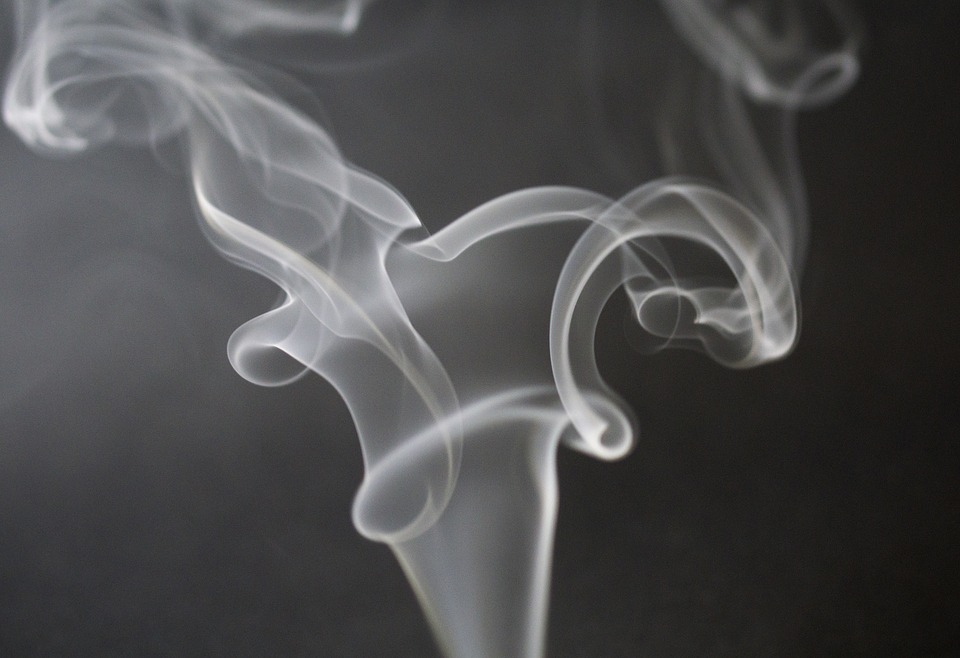 smoke-933237_960_720