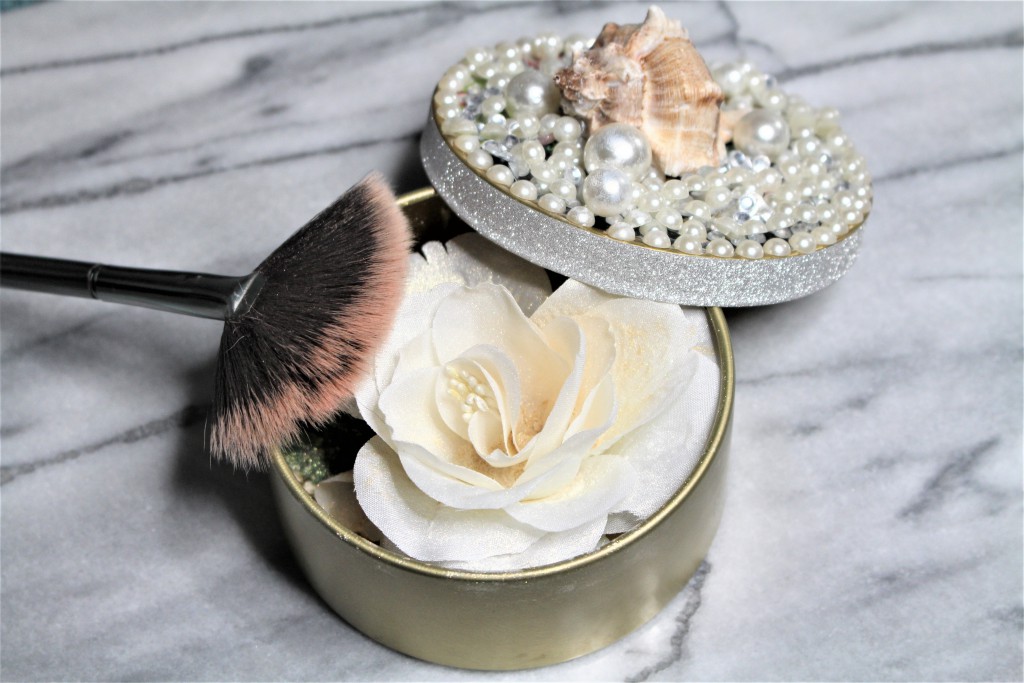 DIY roos highlighter zelf maken