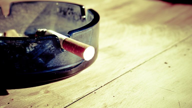 Over goede voornemens: stoppen met roken, hoe doe je dat?