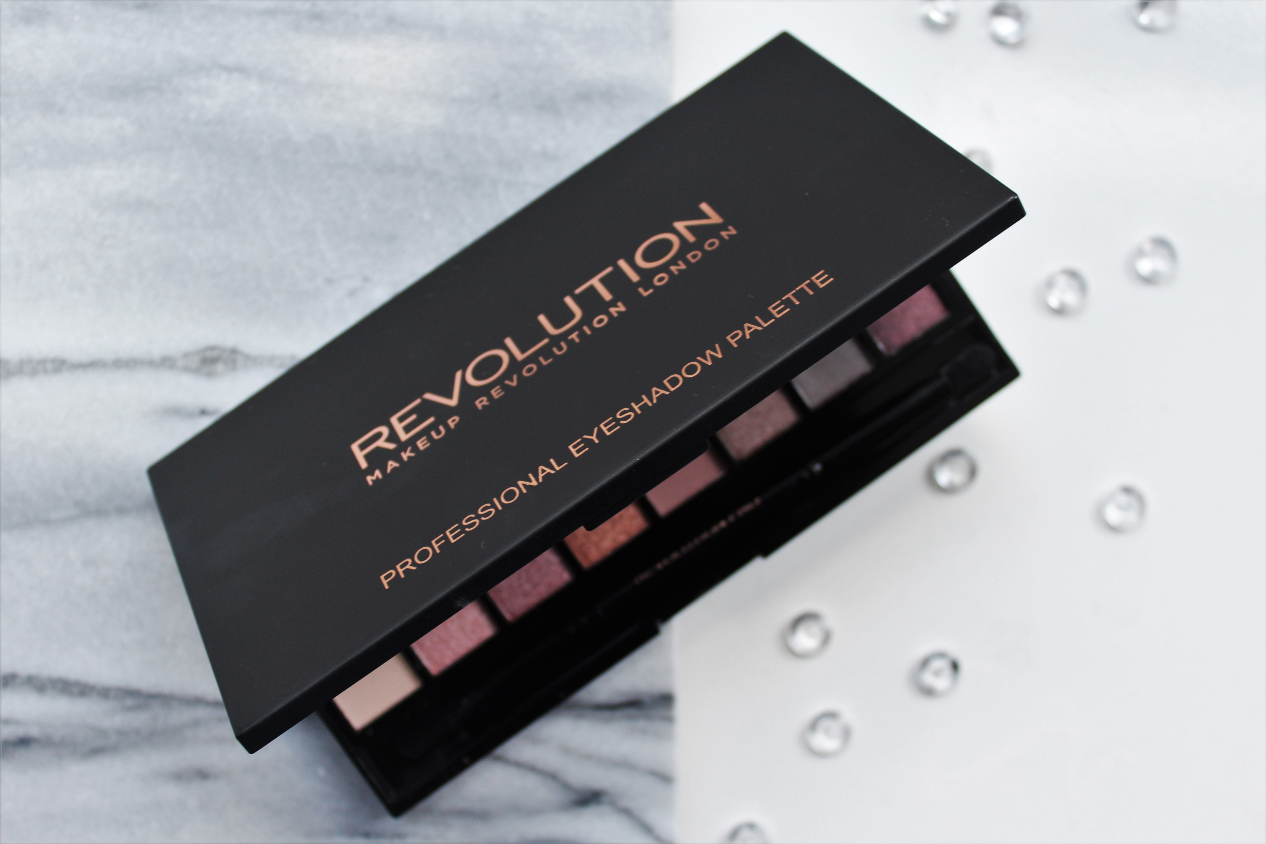 Makeup Revolution New-trals vs Neutrals | Review & look