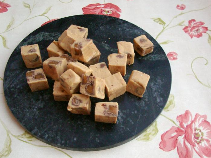 Karamel rolo fudge recept