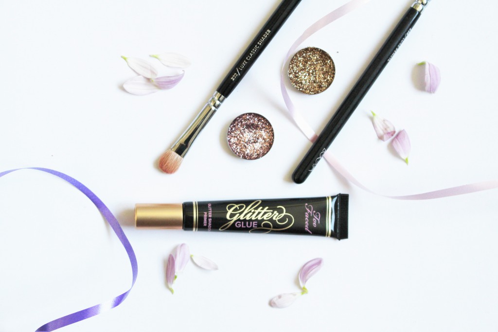 Too Faced Glitter Glue review