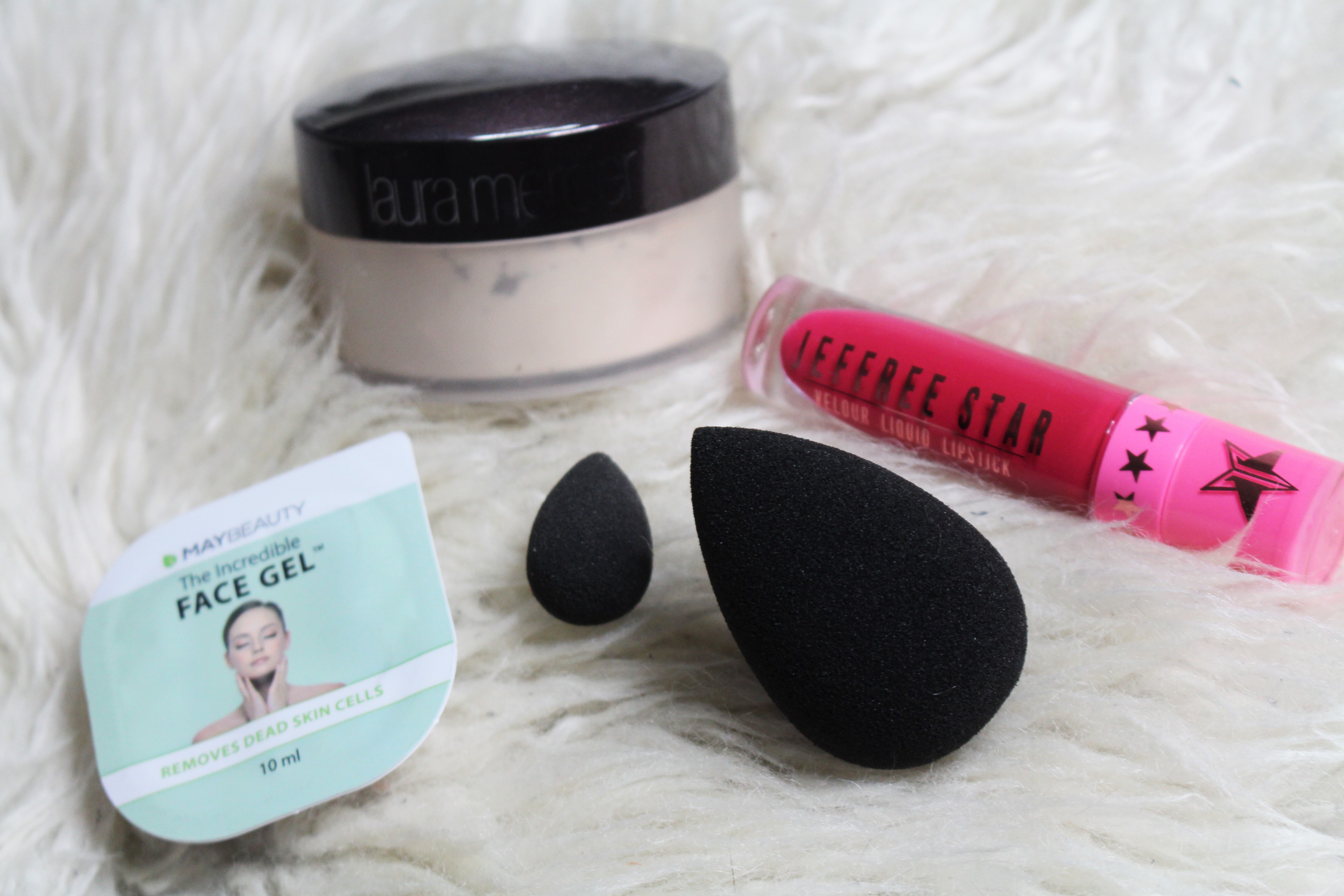 Het regent high-end reviews! | Laura Mercier, Jeffree Star, MayBeauty, Beautyblender