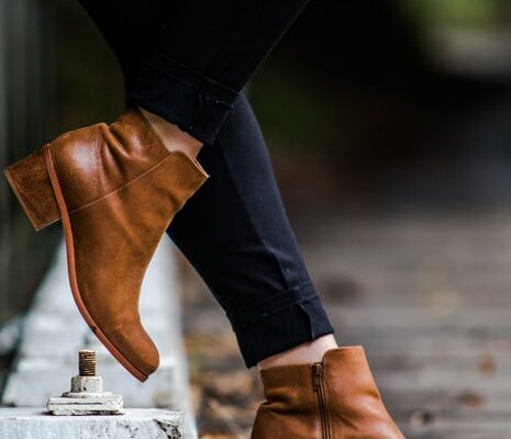 Schoenen voor dames met brede voeten: hoe vind je het perfecte paar?