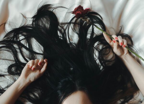 Tips: zo voorkom je haarbeschadiging in de zomer!